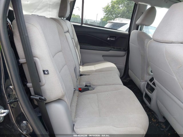 Honda PILOT LX 2017 5FNYF6H13HB088458 Image 8
