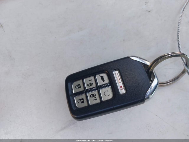 Honda Odyssey Touring 2020 5FNRL6H85LB019371 Image 11