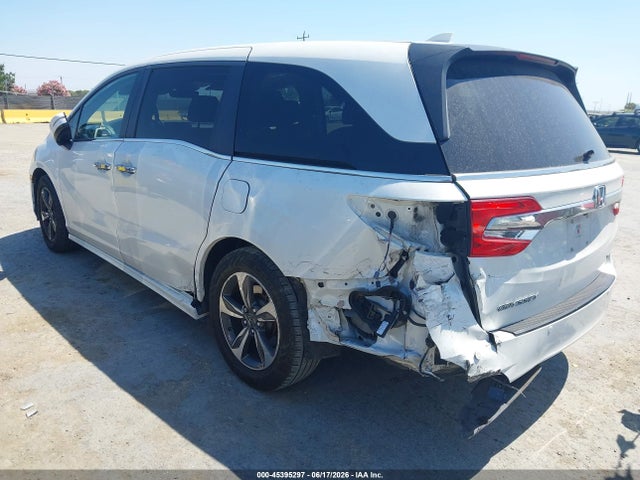 Honda Odyssey Touring 2020 5FNRL6H85LB019371 Image 3