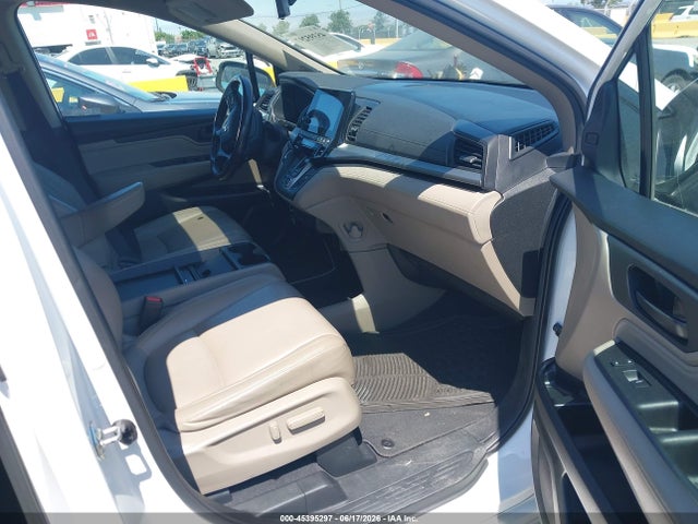 Honda Odyssey Touring 2020 5FNRL6H85LB019371 Image 5