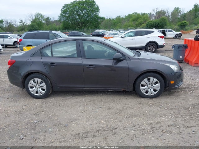 Chevrolet Cruze Ls Auto 2014 1G1PA5SH2E7271922 Image 13