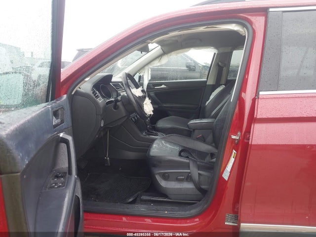 Продажа на аукционе авто 2018 Volkswagen Tiguan 2.0t Se/2.0t Sel, vin: 3VV3B7AX9JM158882, номер лота: 45395358