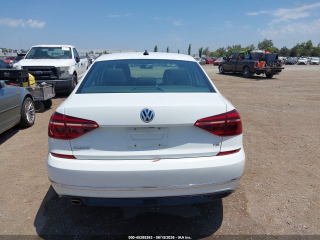 Aukcja sprzedaży 2018 Volkswagen Passat 2.0t R-line/2.0t S, vin: 1VWAA7A35JC014489, numer aukcji: 45395363