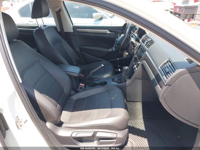 Aukcja sprzedaży 2018 Volkswagen Passat 2.0t R-line/2.0t S, vin: 1VWAA7A35JC014489, numer aukcji: 45395363