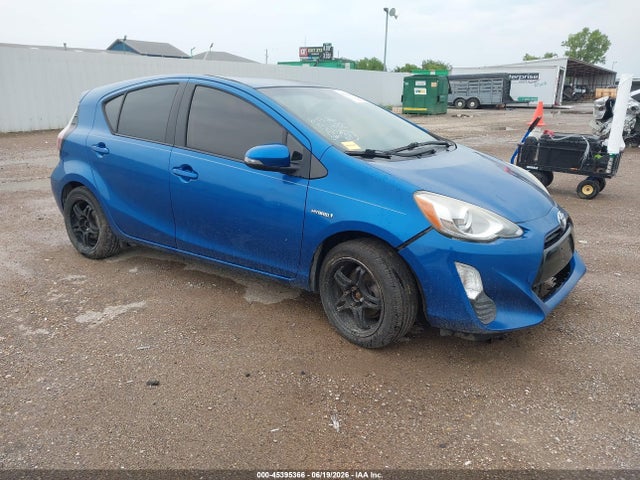 Продажа на аукционе авто 2016 Toyota Prius C Two, vin: JTDKDTB33G1115573, номер лота: 45395366