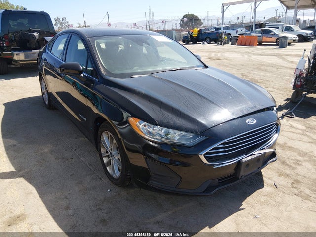Ford Fusion Hybrid Se 2019 3FA6P0LU5KR206279 Image 1
