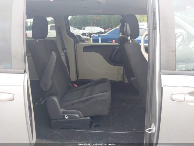 45395501 :رقم المزاد ، 2C4RDGBG5GR155707 vin ، 2016 Dodge Grand Caravan Se مزاد بيع