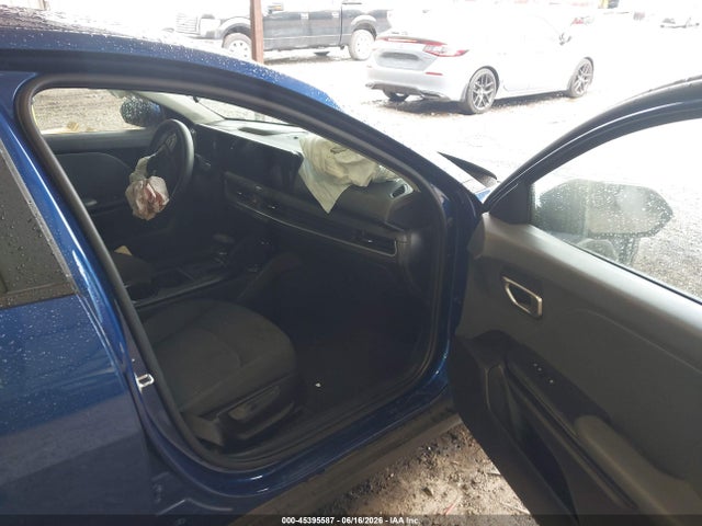 KIA K4 Lxs 2025 3KPFT4DE4SE049131 Image 5