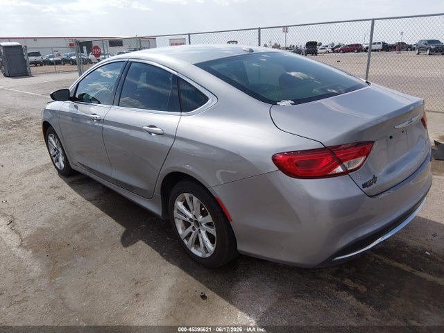 Chrysler 200 Limited 2015 1C3CCCAB3FN650477 Image 3