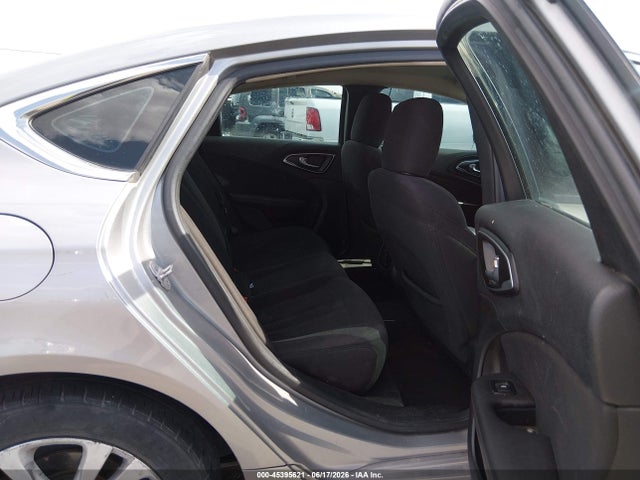 Chrysler 200 Limited 2015 1C3CCCAB3FN650477 Image 8