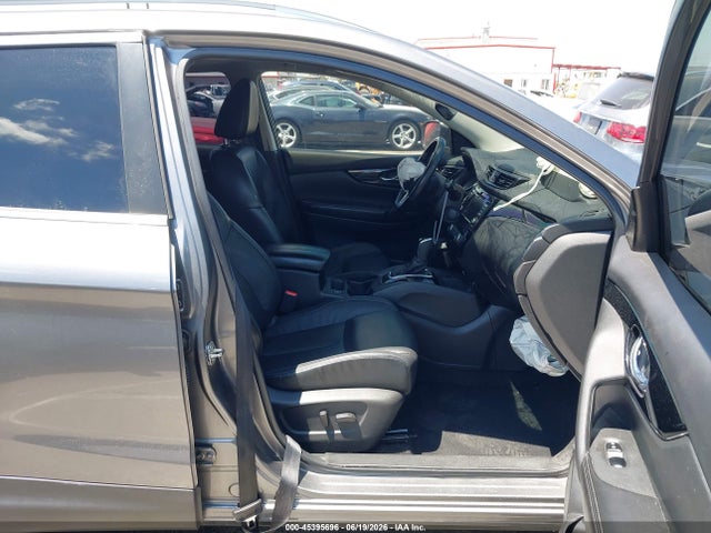 JN1BJ1CW8NW497964 Nissan Rogue Sport Sl Awd Xtronic Cvt