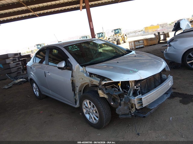 Chevrolet Sonic Lt Auto 2017 1G1JD5SH4H4103895 Image 14