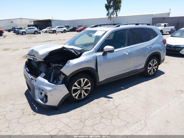 Subaru Forester Limited 2021 JF2SKASC6MH497662 Image 2