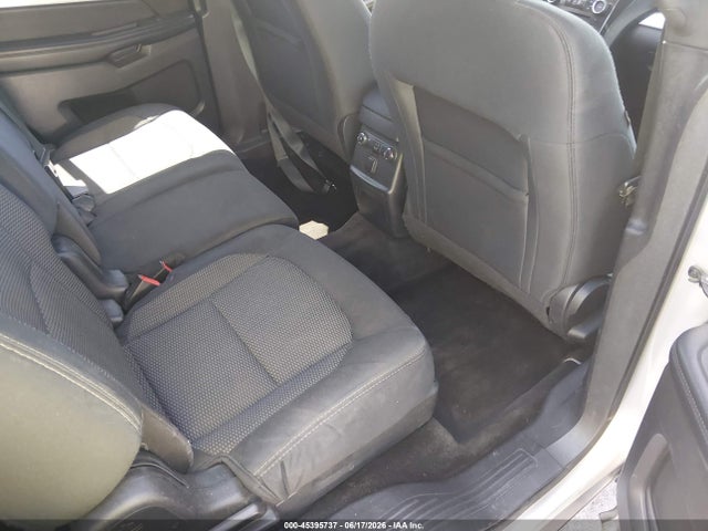 Ford EXPLORER XLT 2017 1FM5K7D84HGD56023 Image 8