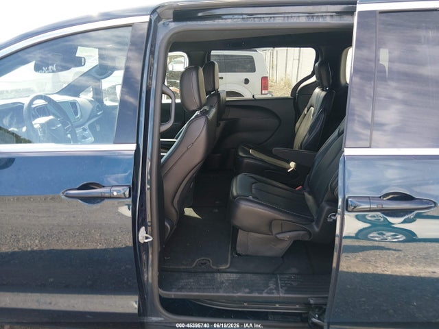 Chrysler Pacifica Select 2025 2C4RC1BG5SR560944 Image 8