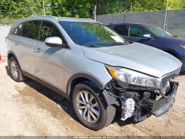 Auction sale of the 2016 Kia Sorento 3.3l Lx, vin: 5XYPGDA56GG163185, lot number: 45395761
