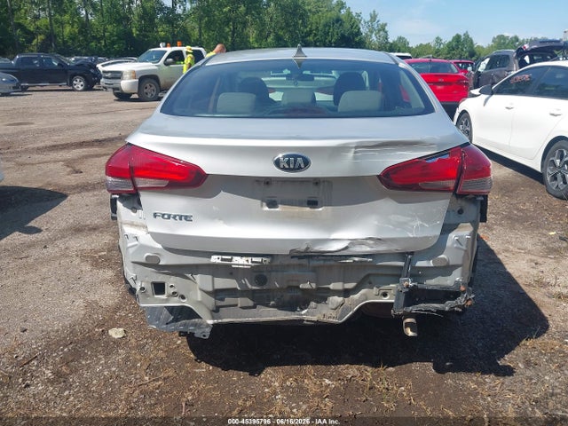 Продажа на аукционе авто 2017 Kia Forte Lx, vin: 3KPFK4A74HE075939, номер лота: 45395796