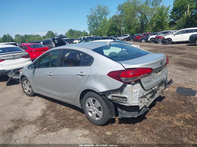 Продажа на аукционе авто 2017 Kia Forte Lx, vin: 3KPFK4A74HE075939, номер лота: 45395796