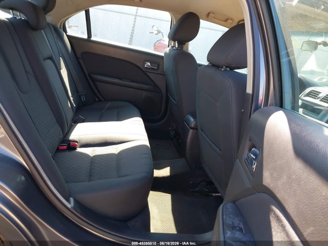 45395810 :رقم المزاد ، 3FAHP0HAXBR281342 vin ، 2011 Ford Fusion Se مزاد بيع