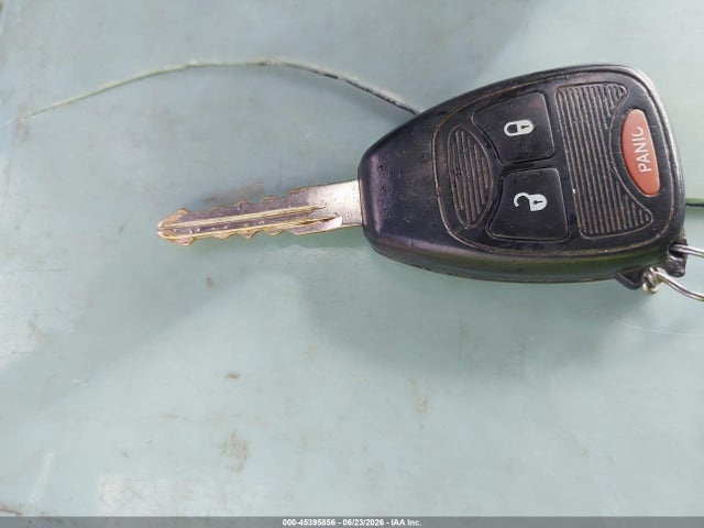 2005 Chrysler Town & Country მანქანა იყიდება აუქციონზე, vin: 1C4GP45R65B353508, აუქციონის ნომერი: 45395856