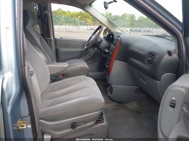 2005 Chrysler Town & Country მანქანა იყიდება აუქციონზე, vin: 1C4GP45R65B353508, აუქციონის ნომერი: 45395856