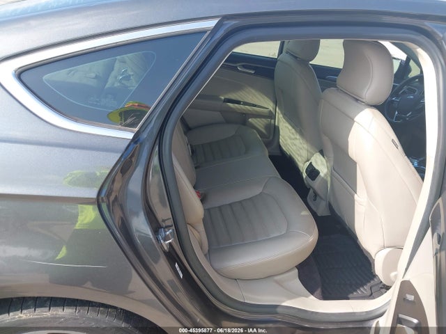 Ford FUSION SE 2017 3FA6P0T94HR305812 Image 8