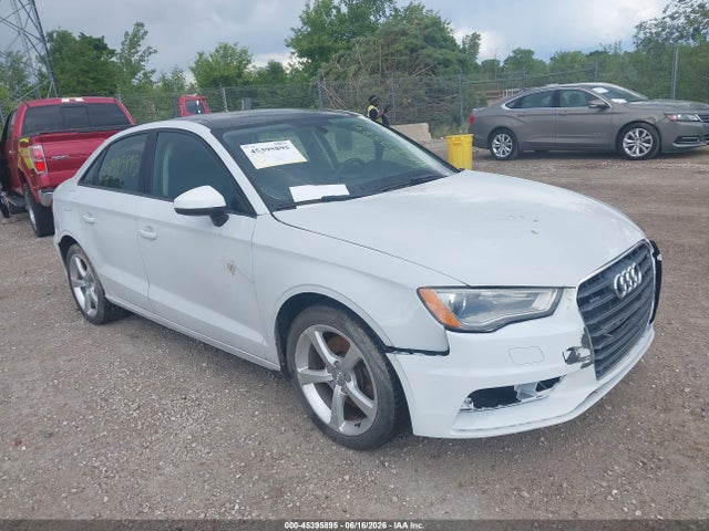 Продаж на аукціоні авто 2015 Audi A3 2.0t Premium, vin: WAUBFGFF4F1129502, номер лоту: 45395895
