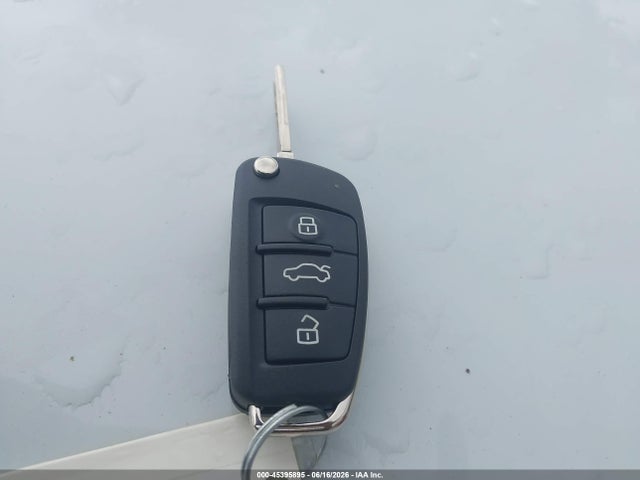 2015 Audi A3 2.0t Premium მანქანა იყიდება აუქციონზე, vin: WAUBFGFF4F1129502, აუქციონის ნომერი: 45395895