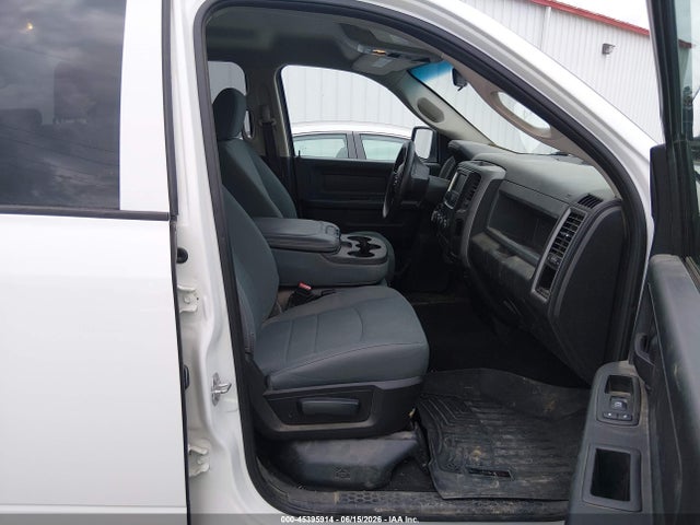 45395914 :رقم المزاد ، 1C6RR6FT1HS591593 vin ، 2017 Ram 1500 Tradesman  4x2 6'4 Box مزاد بيع