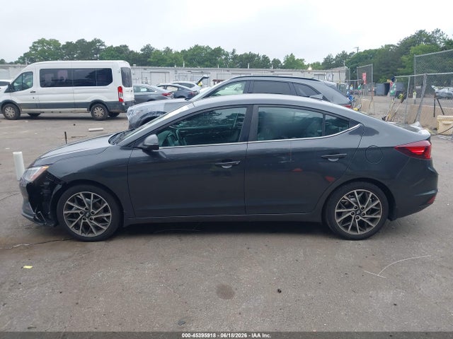 2020 Hyundai Elantra Limited მანქანა იყიდება აუქციონზე, vin: 5NPD84LF9LH626882, აუქციონის ნომერი: 45395918