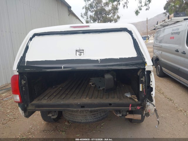 5TFRX5GN0HX084163 Toyota Tacoma Sr