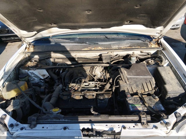 45395969 :رقم المزاد ، JTEDP21A550046992 vin ، 2005 Toyota Highlander V6 مزاد بيع