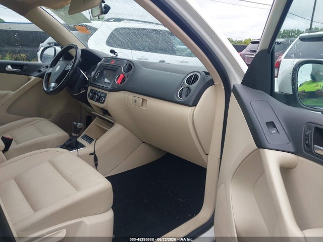 Продажа на аукционе авто 2010 Volkswagen Tiguan Wolfsburg Edition, vin: WVGAV7AX4AW001673, номер лота: 45395988