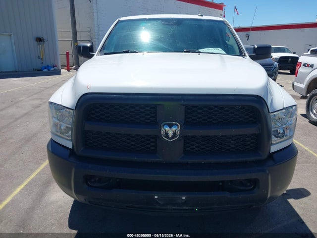 3C6UR5HL2GG307105 RAM 2500 Tradesman