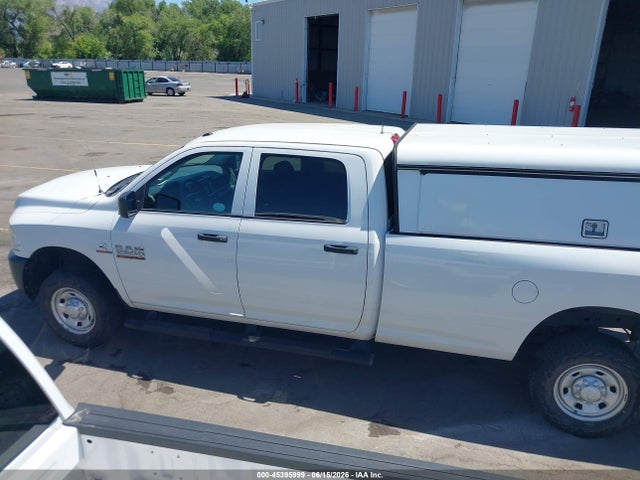 3C6UR5HL2GG307105 RAM 2500 Tradesman