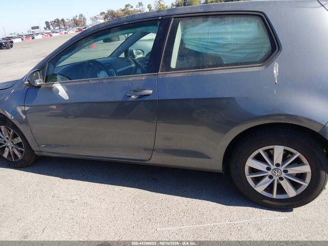 3VW817AU8FM032630 Volkswagen Golf Tsi S 2-door