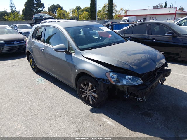 3VW817AU8FM032630 Volkswagen Golf Tsi S 2-door