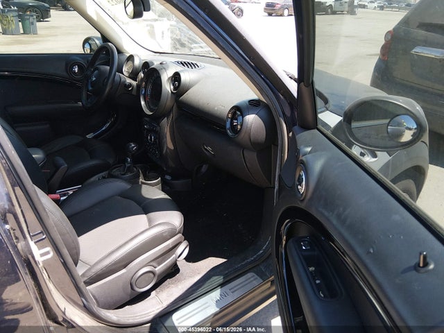 Продаж на аукціоні авто 2015 Mini Countryman Cooper, vin: WMWZB3C51FWR46475, номер лоту: 45396022
