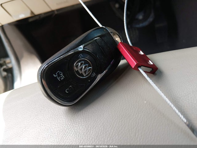 45396031 :رقم المزاد ، 1G4ZP5SS6HU184441 vin ، 2017 Buick Lacrosse Essence مزاد بيع