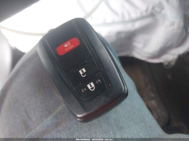 Toyota Prius Two 2017 JTDKBRFU4H3578906 Image 11