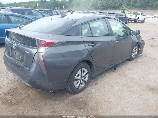 Toyota Prius Two 2017 JTDKBRFU4H3578906 Image 4