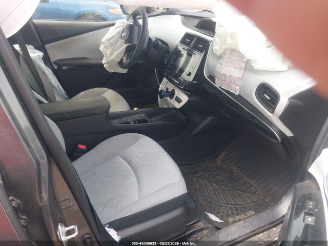 Toyota Prius Two 2017 JTDKBRFU4H3578906 Image 5