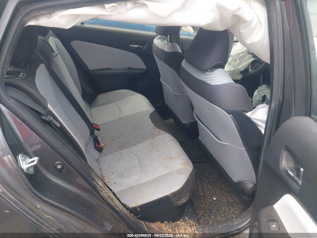 Toyota Prius Two 2017 JTDKBRFU4H3578906 Image 8