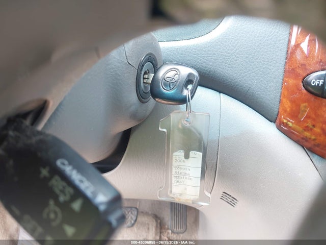 2006 Toyota Sienna Xle მანქანა იყიდება აუქციონზე, vin: 5TDZA22C66S484883, აუქციონის ნომერი: 45396055