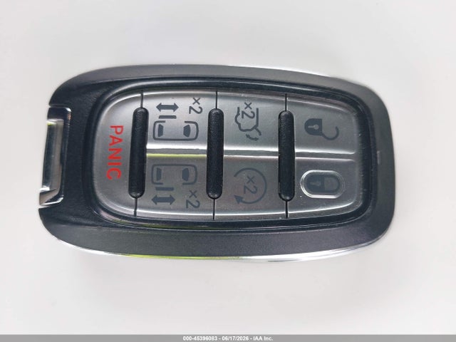 Auction sale of the 2018 Chrysler Pacifica Touring L Plus, vin: 2C4RC1EG2JR175299, lot number: 45396083