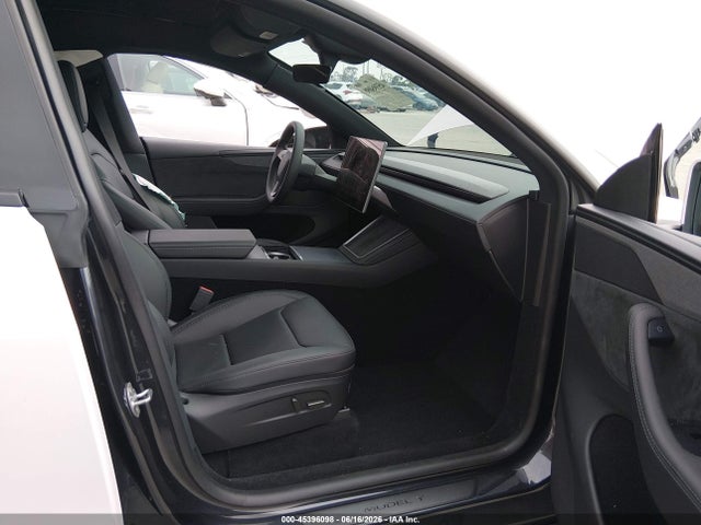 45396098 :رقم المزاد ، 7SAYGDEE3TF622336 vin ، 2026 Tesla Model Y مزاد بيع