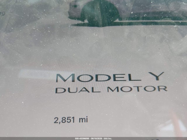 45396098 :رقم المزاد ، 7SAYGDEE3TF622336 vin ، 2026 Tesla Model Y مزاد بيع
