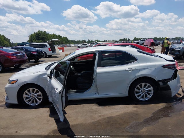 2023 Toyota Camry Le მანქანა იყიდება აუქციონზე, vin: 4T1C11AKXPU137820, აუქციონის ნომერი: 45396121