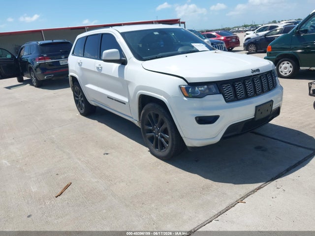 Jeep Grand Cherokee Altitude 4x2 2018 1C4RJEAG9JC228124 main image