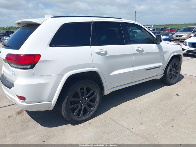 1C4RJEAG9JC228124 Jeep Grand Cherokee Altitude 4x2